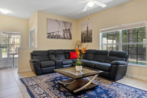 5 Bedrooms - 4 Bathrooms - Paradise Palms 2979 Bp